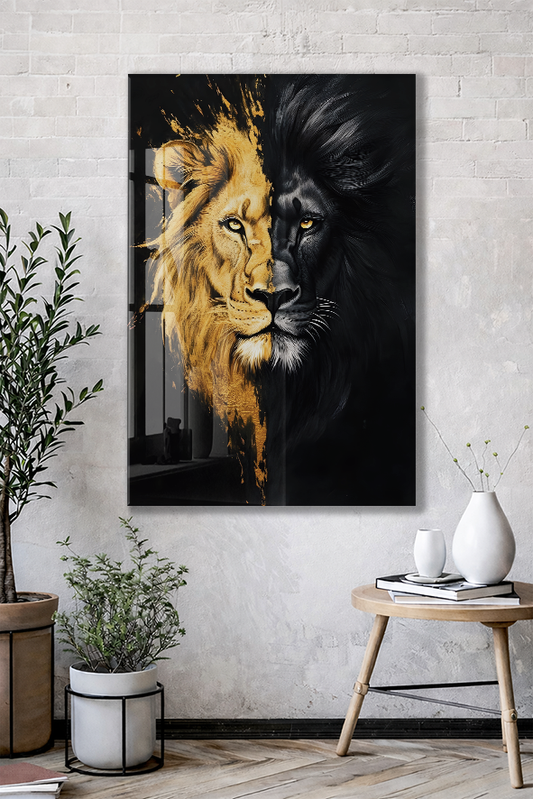 Altın ve Siyah Aslan Cam Tablo – Güç, Asalet ve Modern Sanatı Yansıtan Şık Duvar Dekoru - Peony022