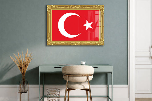 Altın Çerçeve Görünümlü Türk Bayrağı Cam Tablo | 4 mm Temperli UV Baskılı Premium Duvar Dekoru -PeonyAta1317