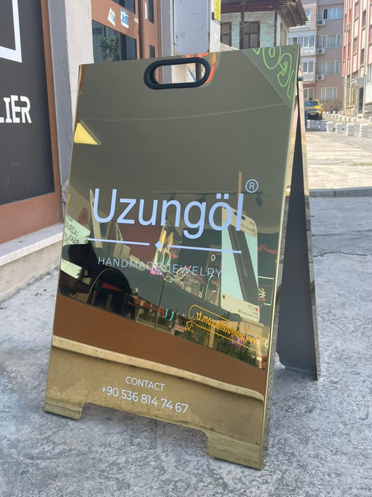 Aynalı Gold Paslanmaz A Tabela | Lüks Metal Kaldırım Tabelası | Dış Mekan Reklam Standı