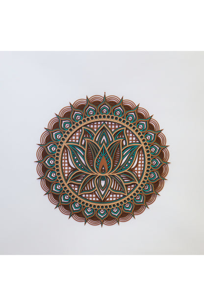 El Yapımı Lotus Çiçeği Ahşap Duvar Dekoru – 5 Katmanlı Mandala