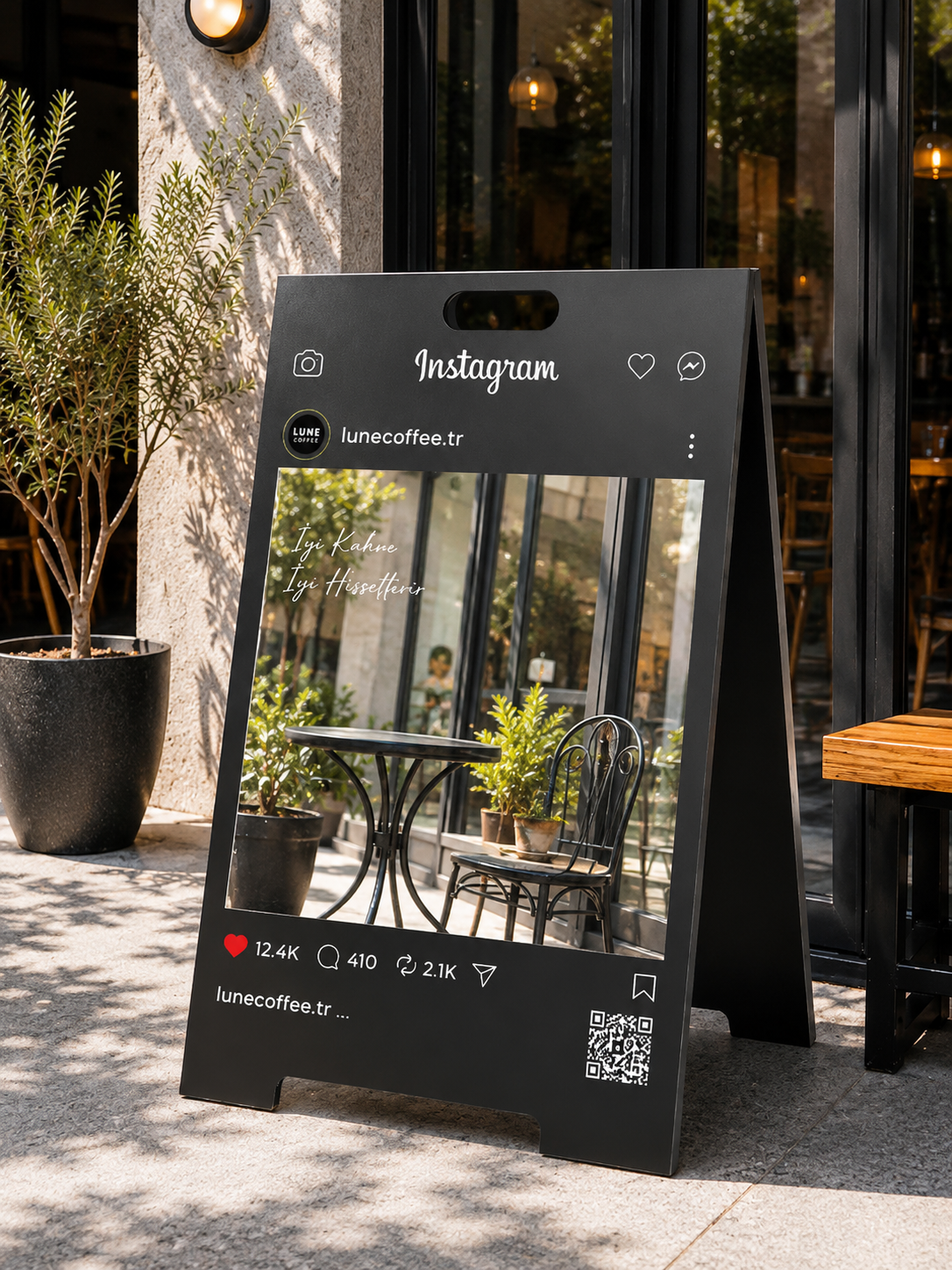 Instagram A Tabela - QR Kodlu Kişiye Özel İşletme Karşılama Tabelası