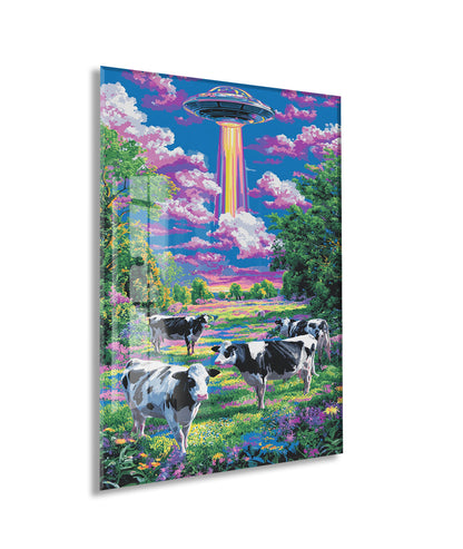 UFO ve Renkli Tarlada İnekler – Fantastik Manzara Duvar Tablosu - Peony128