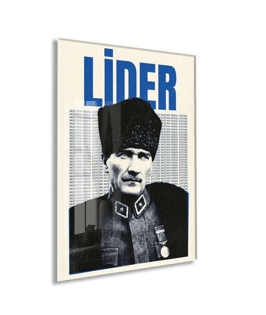 Mustafa Kemal Atatürk Lider Cam Tablo – Vintage Tasarım Atatürk Duvar Dekoru -PeonyAta071
