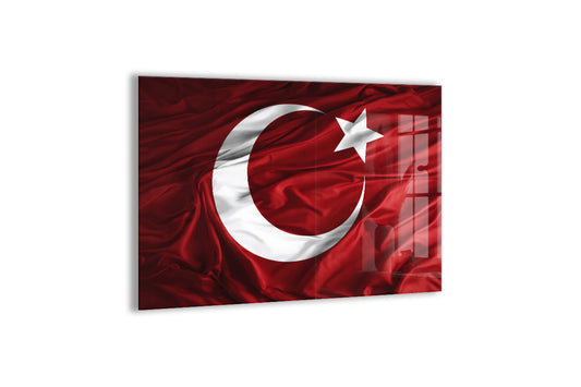 Dalgalanan Türk Bayrağı Cam Tablo | Gerçekçi İpek Dokulu 4 mm Temperli UV Baskılı Duvar Dekoru -PeonyAta1318
