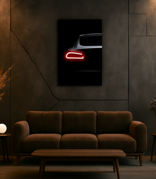 Minimalist Siyah Araba UV Baskı Neon Duvar Dekoru | Kırmızı Işıklı Pleksi Tablo