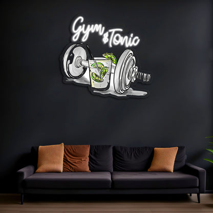 Gym & Tonic Neon Duvar Dekoru | Spor ve Kokteyl Temalı LED Işıklı Tablo | UV Baskı Pleksi Neon | Mizahi Bar ve Ev Dekoru