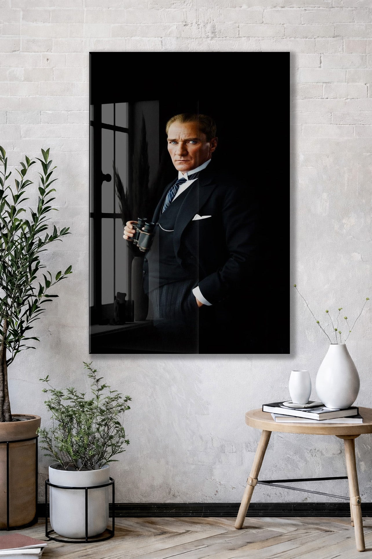 Atatürk Modern Portre Cam Tablo – Siyah Arka Planlı Liderlik Temalı 4 mm Temperli Cam -PeonyAta058