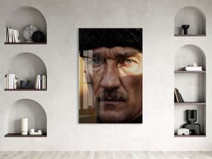 Mustafa Kemal Atatürk Portre Cam Tablo – Siyah Beyaz Derin Bakışlı Modern Duvar Dekoru -PeonyAta069