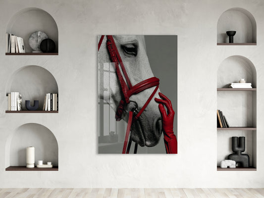 “Soylu Ruh” – Modern Beyaz At Sanat Cam Tablosu - Peony066