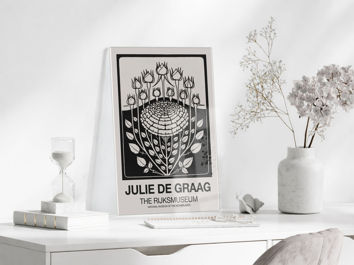 Siyah Beyaz Botanik Çiçek Cam Tablo | Minimal Modern Duvar Dekoru - Peony148