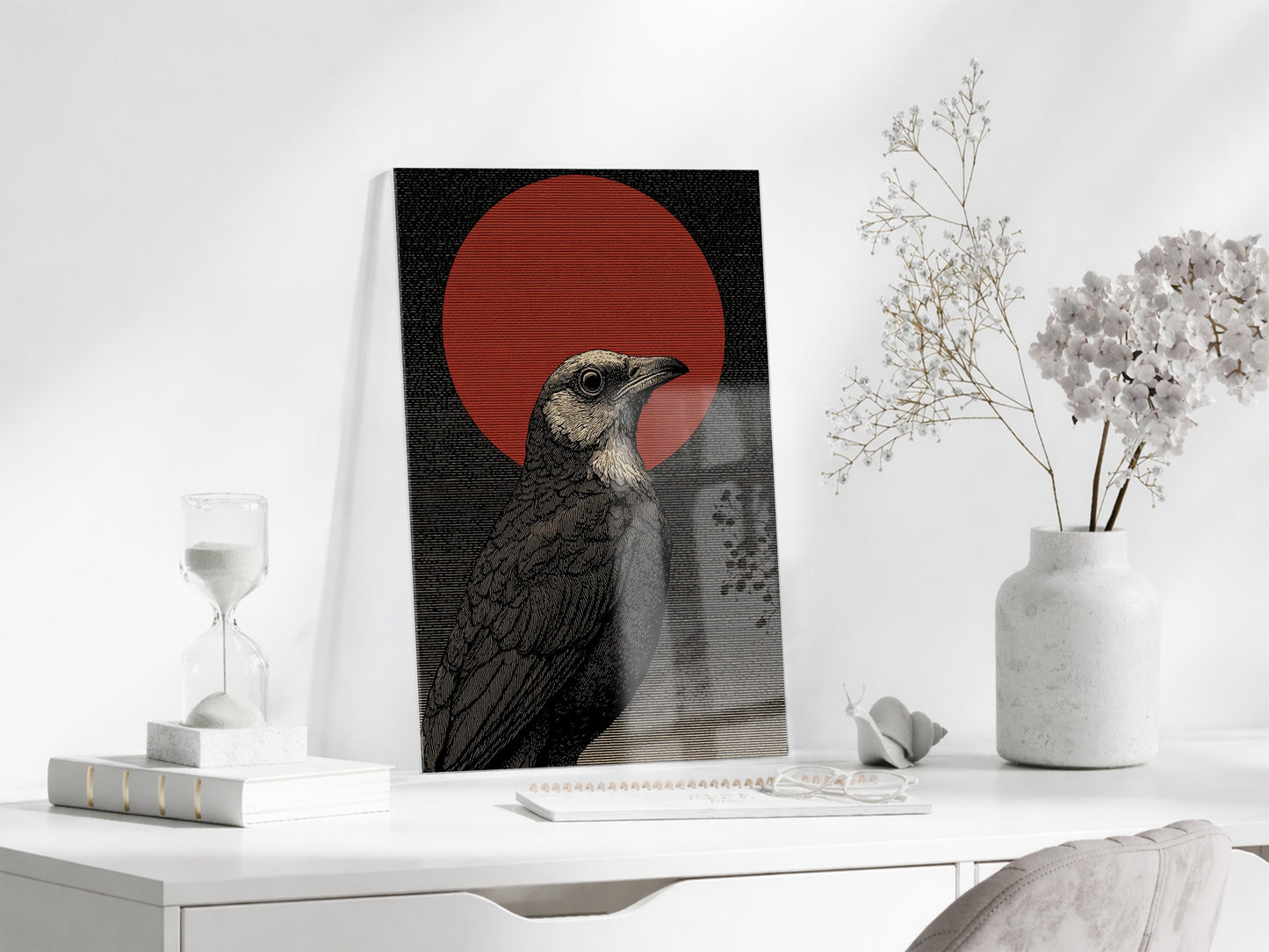 Japon Esintili Kuzgun Cam Tablo – Siyah Zeminli Kırmızı Güneş Temalı Duvar Sanatı - Peony084