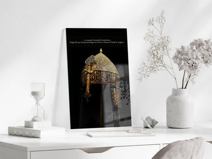Fatih Sultan Mehmet Miğferi Cam Tablo – İstanbul’un Fethini Sembolize Eden Tarihi Duvar Dekoru - PeonyOsm003