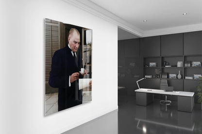 Atatürk Cam Tablo – Çalışma Anı Tasarımı, 4 mm Temperli Cam Üzerine Zarif ve Prestijli Duvar Dekoru -PeonyAta1024