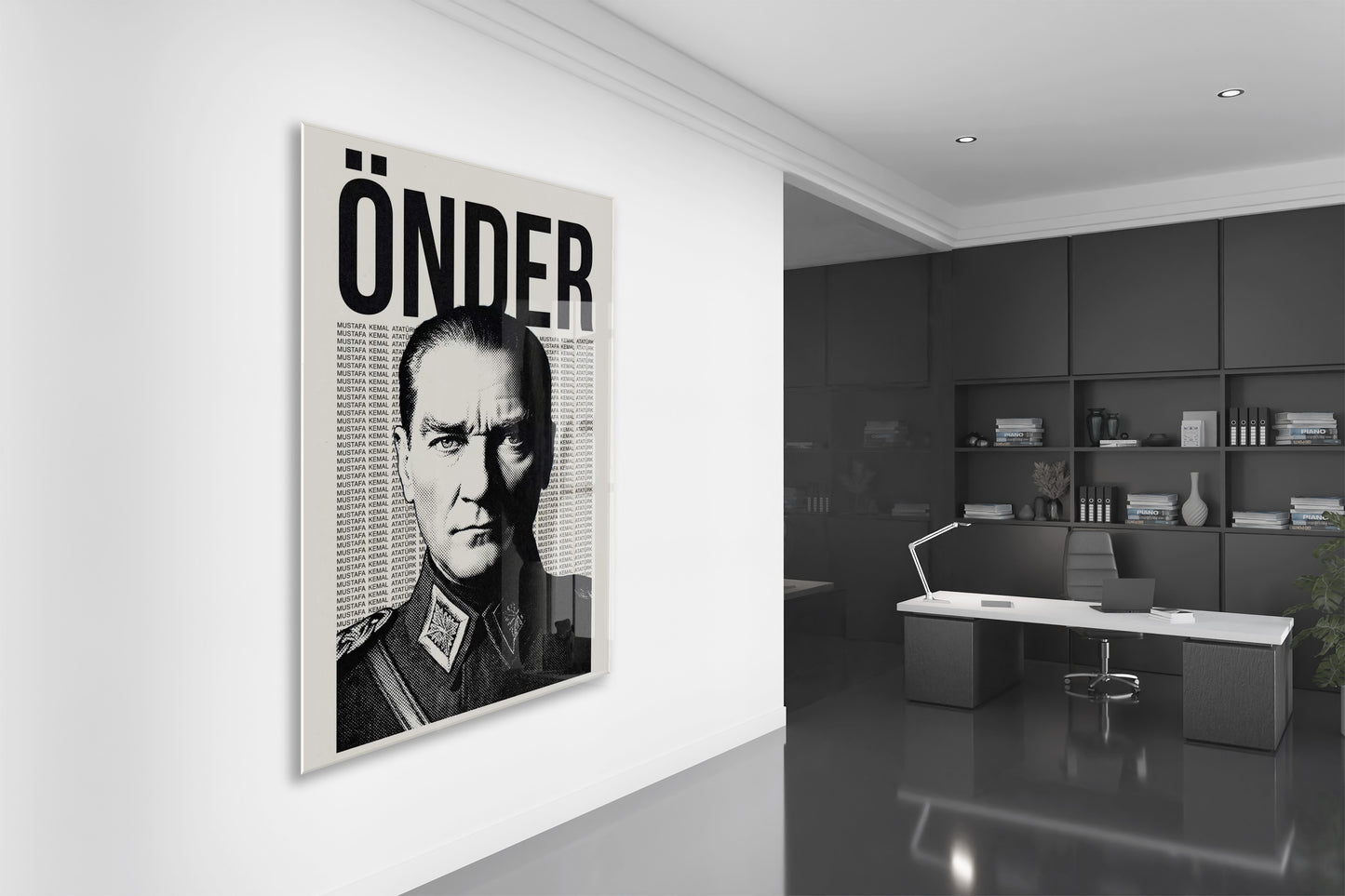 Mustafa Kemal Atatürk Önder Cam Tablo – Modern Tipografik Atatürk Duvar Dekoru -PeonyAta072