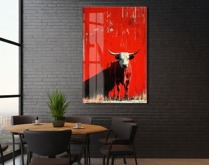 Kırmızı Zeminli Boğa Cam Tablo – Modern Güç ve Kararlılık Temalı Duvar Dekoru - Peony075