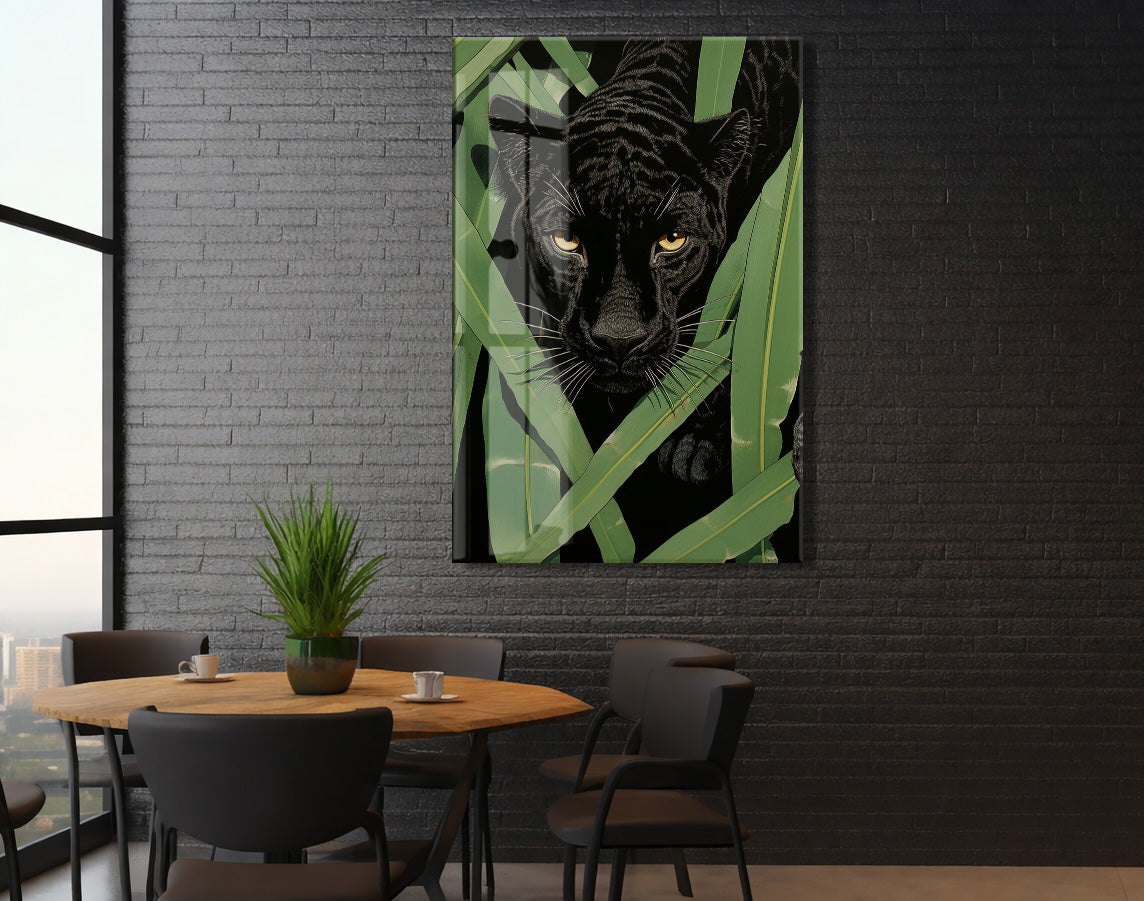 Tropikal Yapraklar Arasında Siyah Panter Cam Tablo – Gizem ve Güç Temalı Duvar Dekoru- Peony088