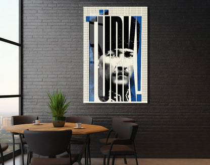 Mustafa Kemal Atatürk Türk! Başkomutan Cam Tablo – Modern Kolaj Tasarım Atatürk Duvar Dekoru -PeonyAta074