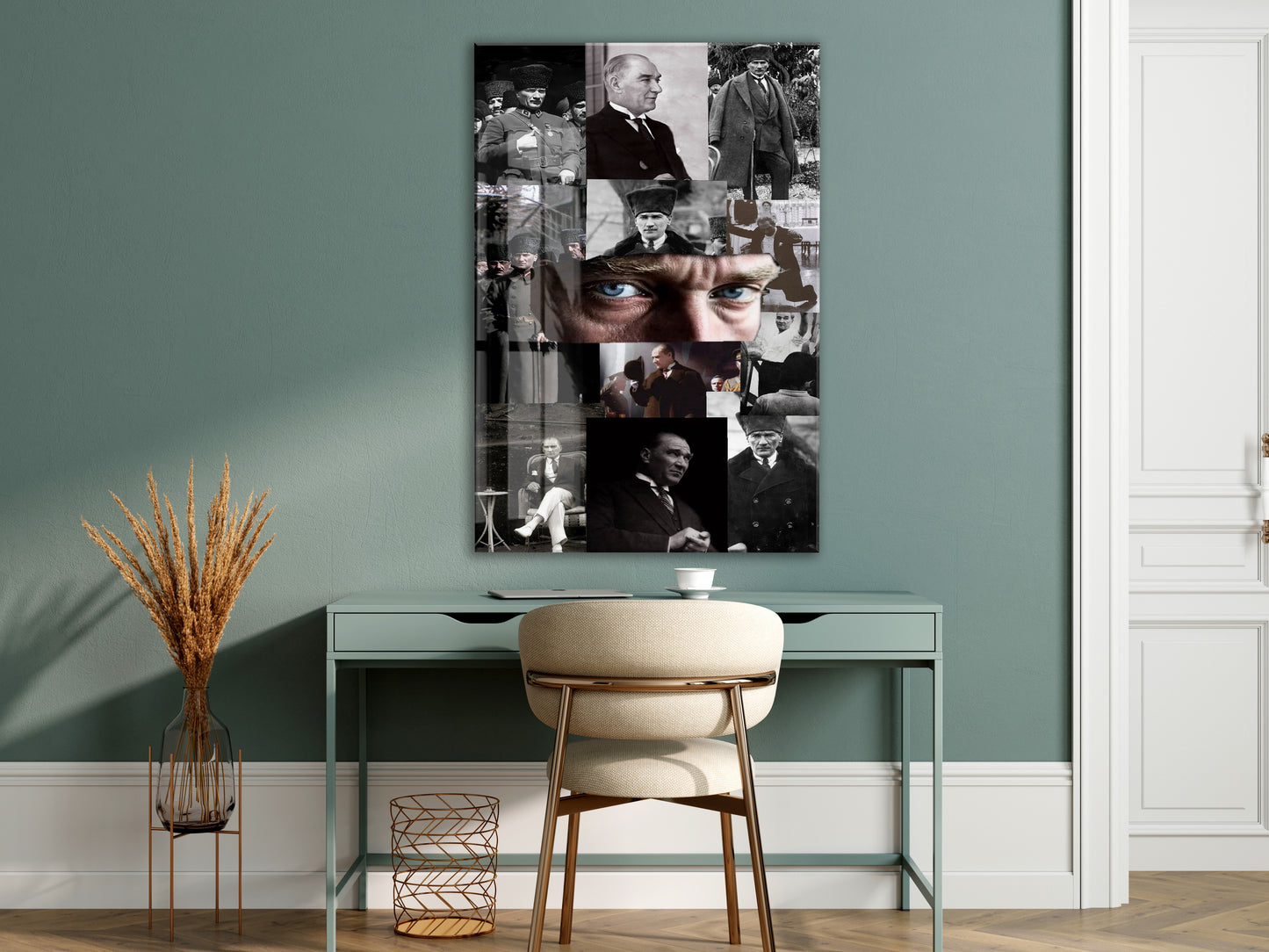 Atatürk Fotoğraf Kolajı Cam Tablo – Cumhuriyetin Kurucusu Temalı Özel Cam Duvar Tablosu -PeonyAta067
