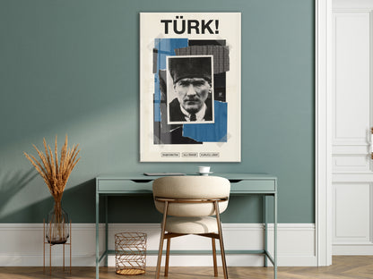Mustafa Kemal Atatürk Türk! Başkomutan Cam Tablo – Modern Kolaj Tasarım Atatürk Duvar Dekoru -PeonyAta074